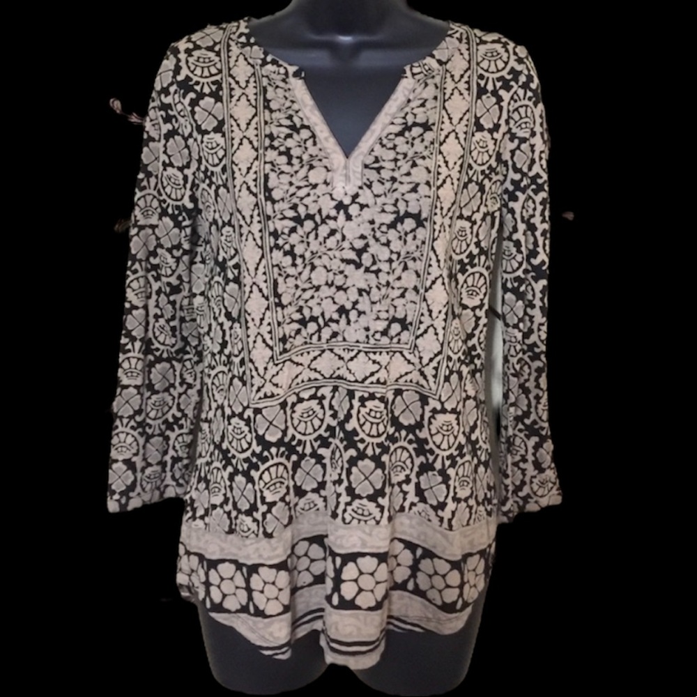 (NWT) Lucky Brand bohemian style size small top
